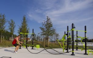 agrès de sport extérieur street workout : battle rope