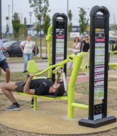 parcours sportif chest press ikea piston aire de fitness plein air