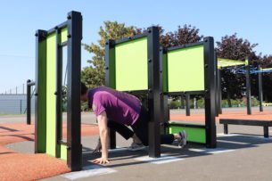 équipement de sport extérieur pour une aire de fitness : triple panneau freetness du plateau ninja utilisation