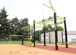 Equipement de sport extérieur pour une aire de street workout : Cross training V2 vue 2