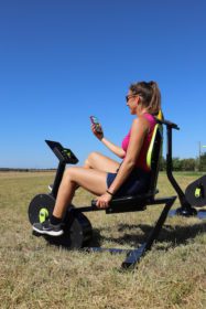 agrès de sport extérieur pour une aire de fitness : Vélo semi-allongé chargeur RPRO