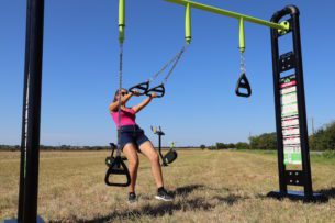 Portique TRX pour une aire de fitness utilisation