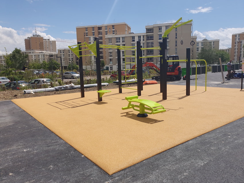 aire de street workout agrès de sport extérieur villiers sur marne