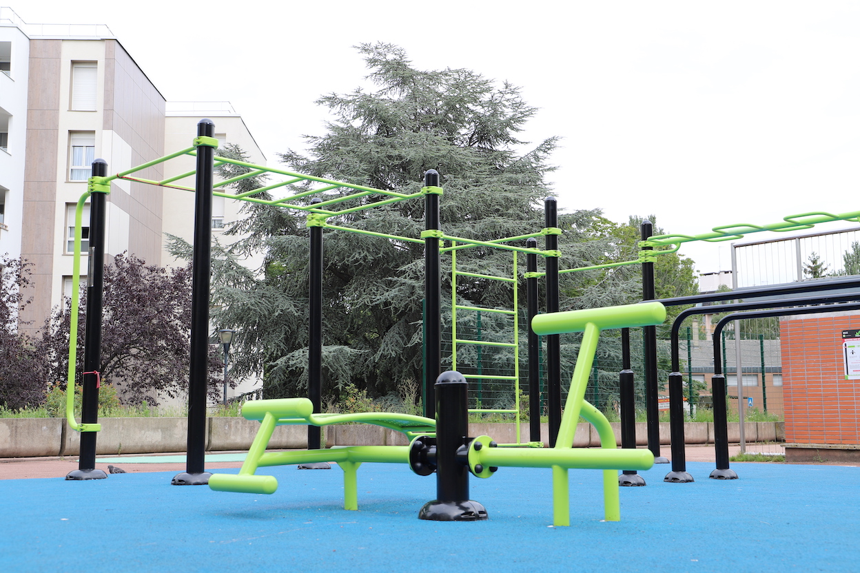 abdos lombaires aire de street workout fontenay sous bois